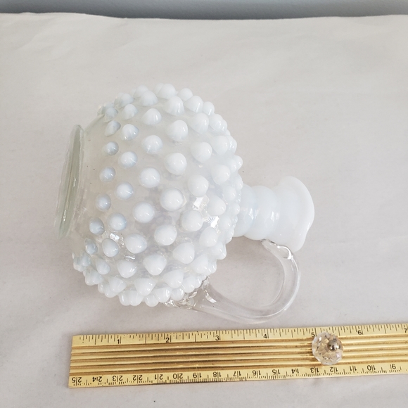 Hobnail Pitcher Vintage - Picture 6 of 6
